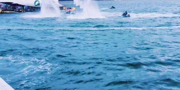 <a class='seo-content-a'  target='_blank'  href = 'https://intotravelchina.com/html/web/sanyatrip/index.html'>wuzhizhou island tourist area</a>,sanya,china, tourist spots in high season.jpg