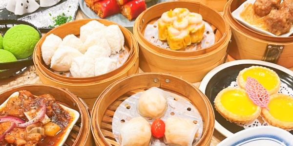 cantoese morning tea,What is the famous food in <a class='seo-content-a'  target='_blank'  href = 'https://intotravelchina.com/html/web/guangzhoucity/index.html'>Guangdong</a>.jpg