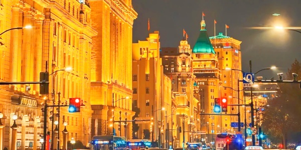 shanghai honeymoon,<a class='seo-content-a'  target='_blank'  href = 'https://intotravelchina.com/html/web/sanyatrip/index.html'>china tour</a>,thebund.jpg